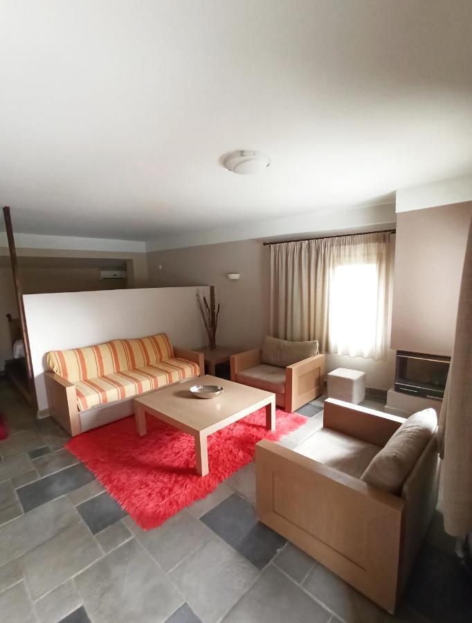 Guesthouse Vasiliki Steni Dhirfios Bagian luar foto