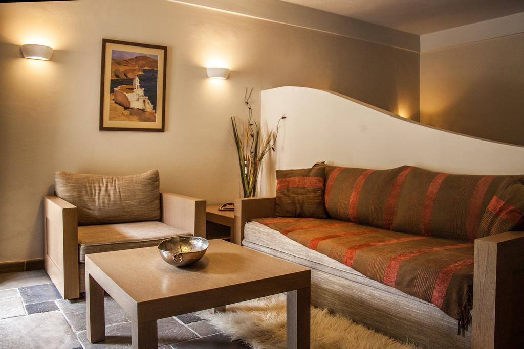 Guesthouse Vasiliki Steni Dhirfios Bagian luar foto