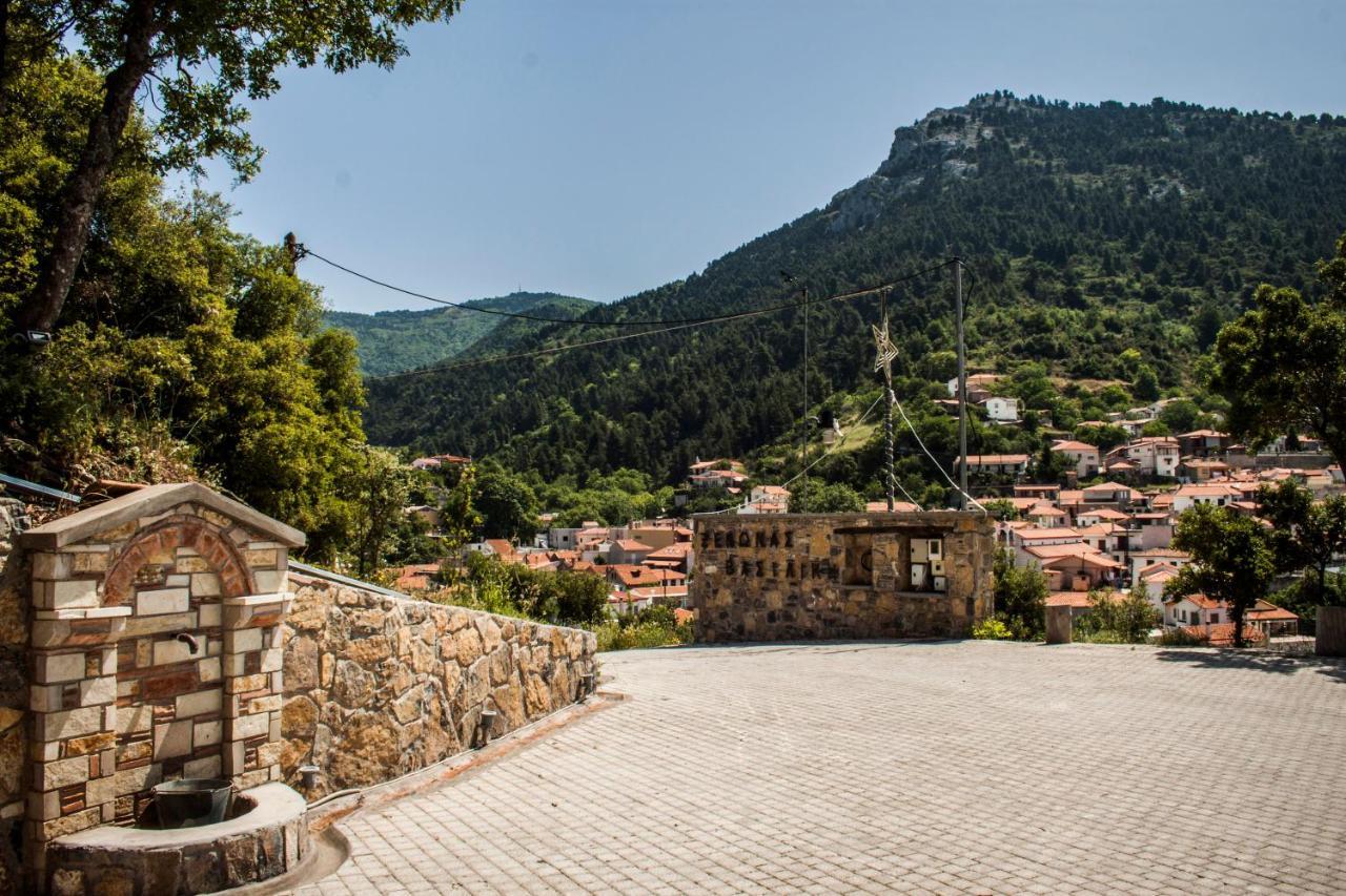 Guesthouse Vasiliki Steni Dhirfios Bagian luar foto